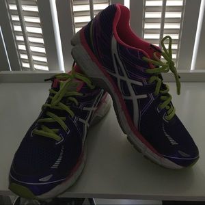ASIC running shoe